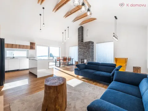 Prodej rodinného domu, Lhota, 207 m2