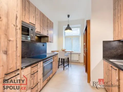 Pronájem bytu 2+1, Praha - Nusle, Rostislavova, 71 m2