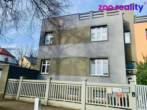 Pronájem bytu 3+1, České Budějovice, Pabláskova, 100 m2