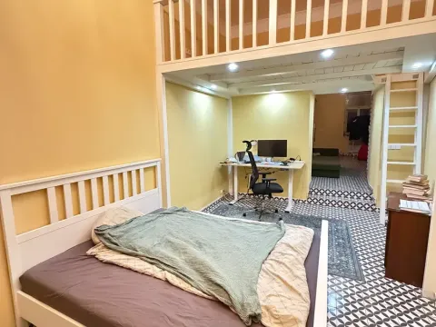 Pronájem bytu 2+kk, Praha - Malá Strana, Letenská, 50 m2