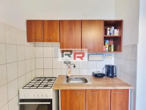 Prodej bytu 1+1, Olomouc - Neředín, Politických vězňů, 38 m2