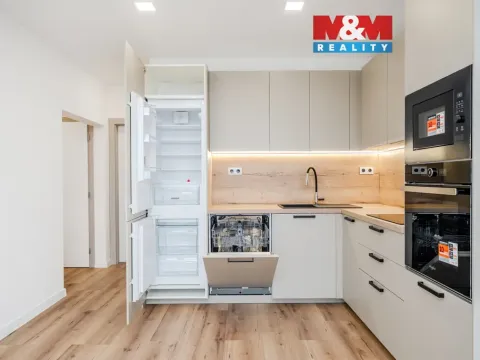 Prodej bytu 3+kk, Ostrava - Poruba, Oty Synka, 67 m2