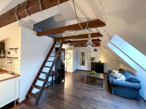 Prodej bytu 1+kk, Praha - Vysočany, Novovysočanská, 37 m2