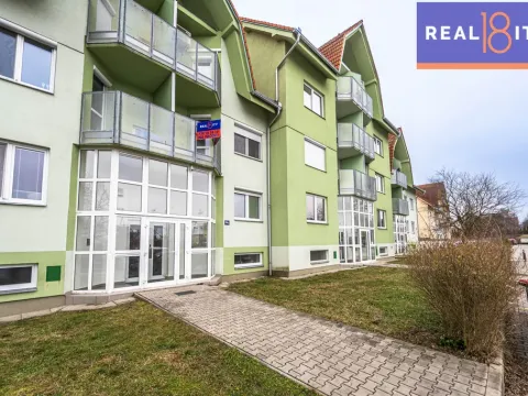 Prodej bytu 3+kk, Praha, Semilská, 105 m2
