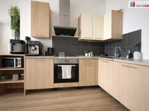 Pronájem bytu 2+kk, Modlany, 83 m2