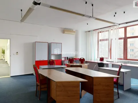 Pronájem obchodního prostoru, Orlová - Lutyně, U Centrumu, 51 m2