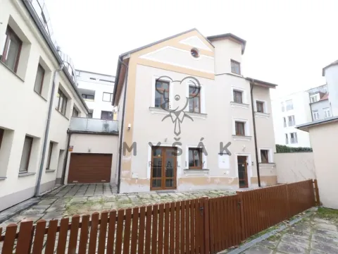 Pronájem kanceláře, České Budějovice - České Budějovice 6, Žižkova tř., 65 m2