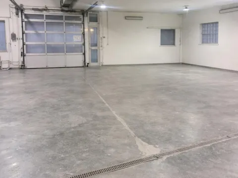 Prodej obchodního prostoru, Holešov, 300 m2