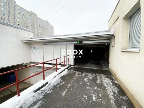 Prodej garáže, Praha - Řepy, Na chobotě, 18 m2