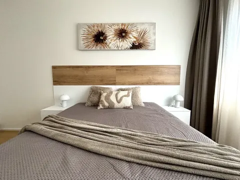 Pronájem bytu 3+kk, Praha - Vysočany, Hindlova, 62 m2