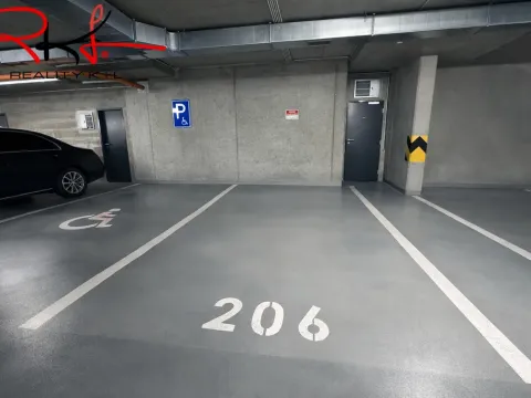 Prodej garážového stání, Praha, Kardausova, 15 m2