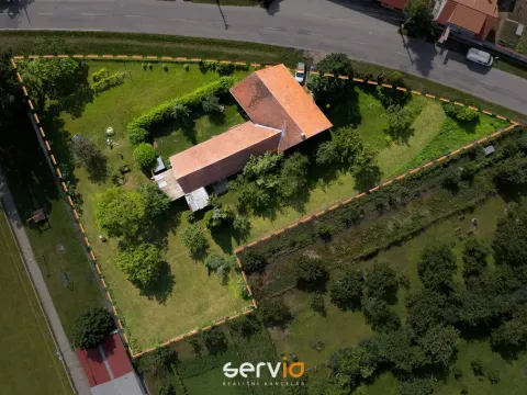 Prodej rodinného domu, Strachotín, Sokolská, 150 m2