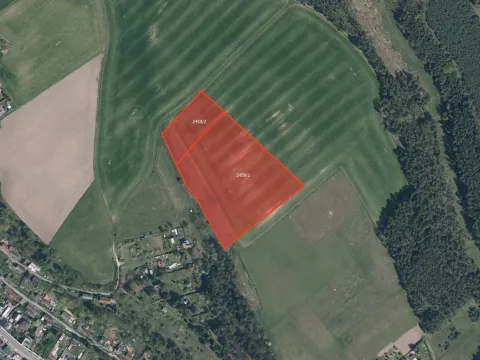 Prodej pole, Bělá pod Bezdězem, 8705 m2