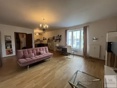 Pronájem bytu 2+kk, Karlovy Vary, Jateční, 61 m2