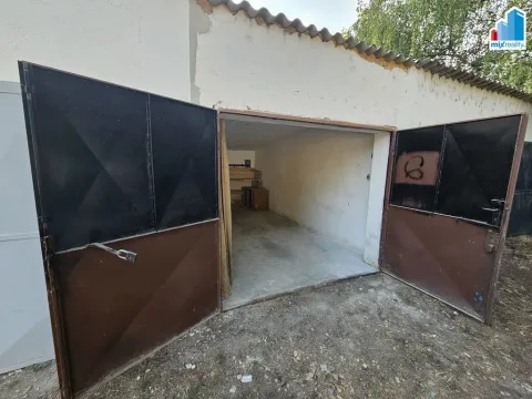 Pronájem garáže, Plzeň - Východní Předměstí, Cyklistická, 18 m2