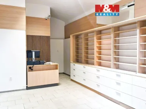 Pronájem obchodního prostoru, Česká Lípa, Jindřicha z Lipé, 35 m2