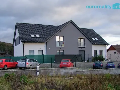 Pronájem bytu 1+kk, Hýskov, Kladenská, 35 m2