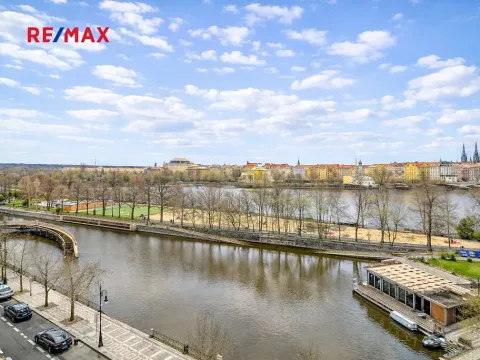 Prodej bytu 3+1, Praha - Smíchov, Janáčkovo nábřeží, 115 m2