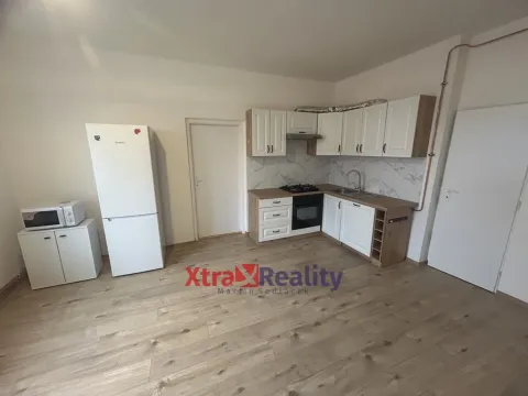 Pronájem bytu 2+1, Dubí, Zahradní, 57 m2
