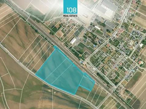 Prodej komerčního pozemku, Dřísy, 44200 m2