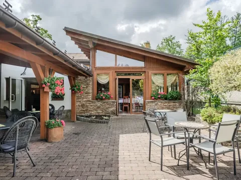 Prodej restaurace, Jablunkov, 752 m2