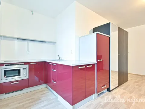 Pronájem bytu 1+kk, Brno - Zábrdovice, Stará, 32 m2