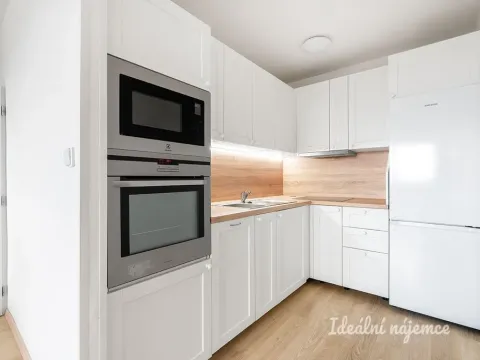 Pronájem bytu 2+kk, Praha - Řepy, Na chobotě, 45 m2