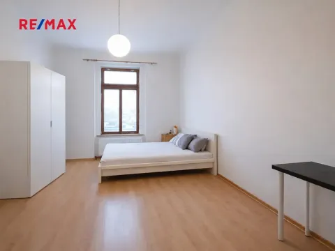 Prodej bytu 1+1, Praha - Žižkov, Seifertova, 32 m2