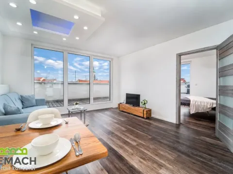 Pronájem bytu 2+kk, Uherské Hradiště, Jindřicha Pruchy, 144 m2