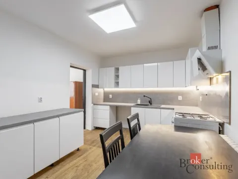 Prodej rodinného domu, Strážnice, Za Valy, 139 m2