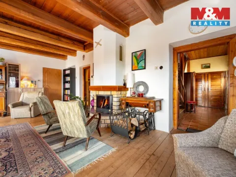 Prodej rodinného domu, Žampach, 365 m2