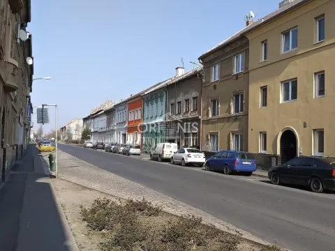 Pronájem bytu 1+kk, Chomutov, Kadaňská, 25 m2