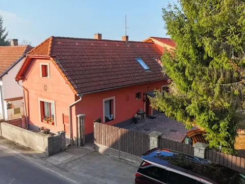 Prodej rodinného domu, Polepy - Okna, 211 m2