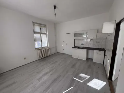 Pronájem bytu 2+kk, Ostrava - Nová Ves, Západní, 46 m2