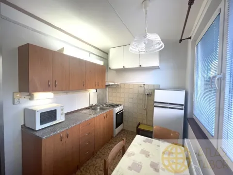 Pronájem bytu 3+1, Tábor, Berlínská, 71 m2