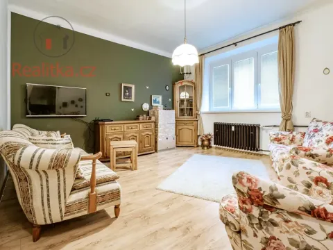 Prodej bytu 2+1, Praha - Vršovice, Jerevanská, 61 m2