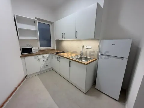 Pronájem bytu 1+kk, Hradec Králové, Velké náměstí, 45 m2