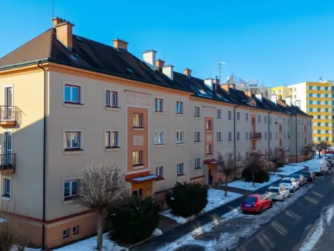 Pronájem bytu 2+1, Trutnov - Střední Předměstí, Železničářská, 56 m2