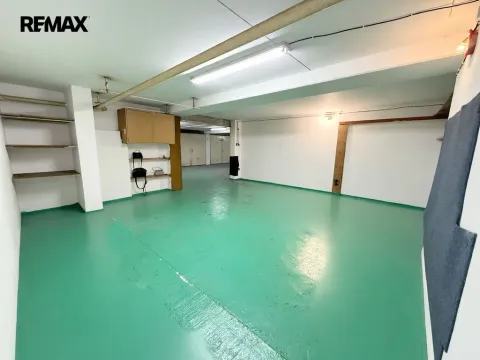 Pronájem garáže, Praha - Modřany, Vitošská, 43 m2