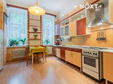 Prodej bytu 3+1, Karlovy Vary, I. P. Pavlova, 95 m2