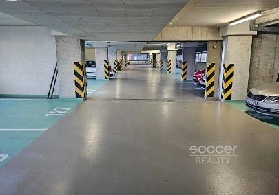 Pronájem garážového stání, Praha - Střížkov, Zakšínská, 15 m2