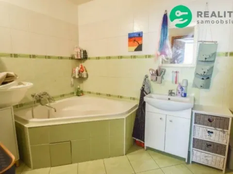 Prodej bytu 3+kk, Velká Bystřice, 82 m2