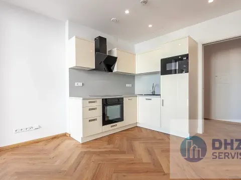 Pronájem bytu 2+kk, Poděbrady, Studentská, 36 m2