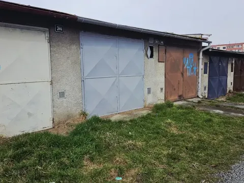 Pronájem garáže, Kroměříž, Moravská, 20 m2