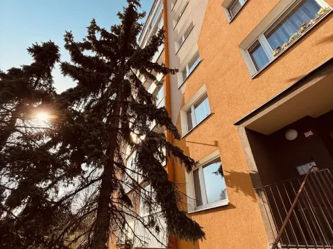 Prodej bytu 3+1, Chomutov, Jirkovská, 78 m2