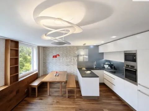 Prodej bytu 3+kk, Průhonice, Na Sídlišti III, 73 m2