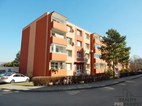 Prodej bytu 4+1, Hustopeče, U Větrolamu, 88 m2