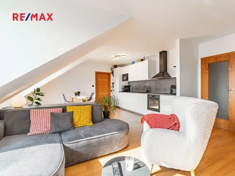 Prodej bytu 3+kk, Praha - Vršovice, Přípotoční, 110 m2