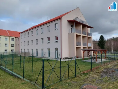 Pronájem bytu 1+kk, Janovice nad Úhlavou, Rozvojová zóna, 26 m2