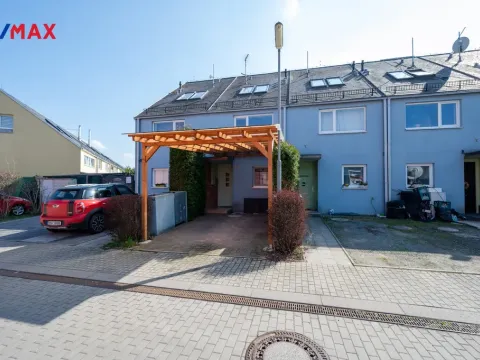 Prodej rodinného domu, Nupaky, K Parku, 115 m2